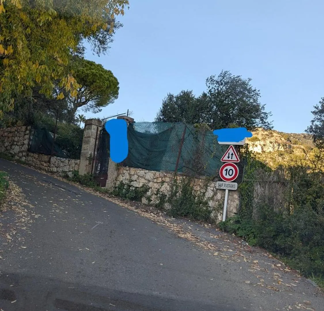 Le Mas D'Angeline, Vue Mer, Jardin Commun, Parking, Voiture Requise, 10 Min En Voiture De Monaco, Route Etroite, Pente Raide, Croisement Limite, Sea View, Shared Garden, Parking, Car Required, 10 Min Drive From Monaco, Narrow Steep Road, Limited Pass Beausoleil 0*,