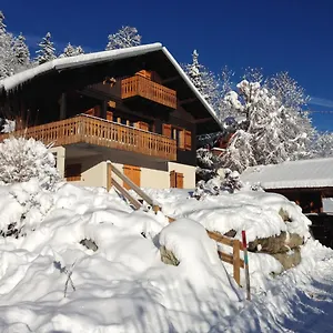 chalet-du-meilly.hotels-rhonealpes.com/