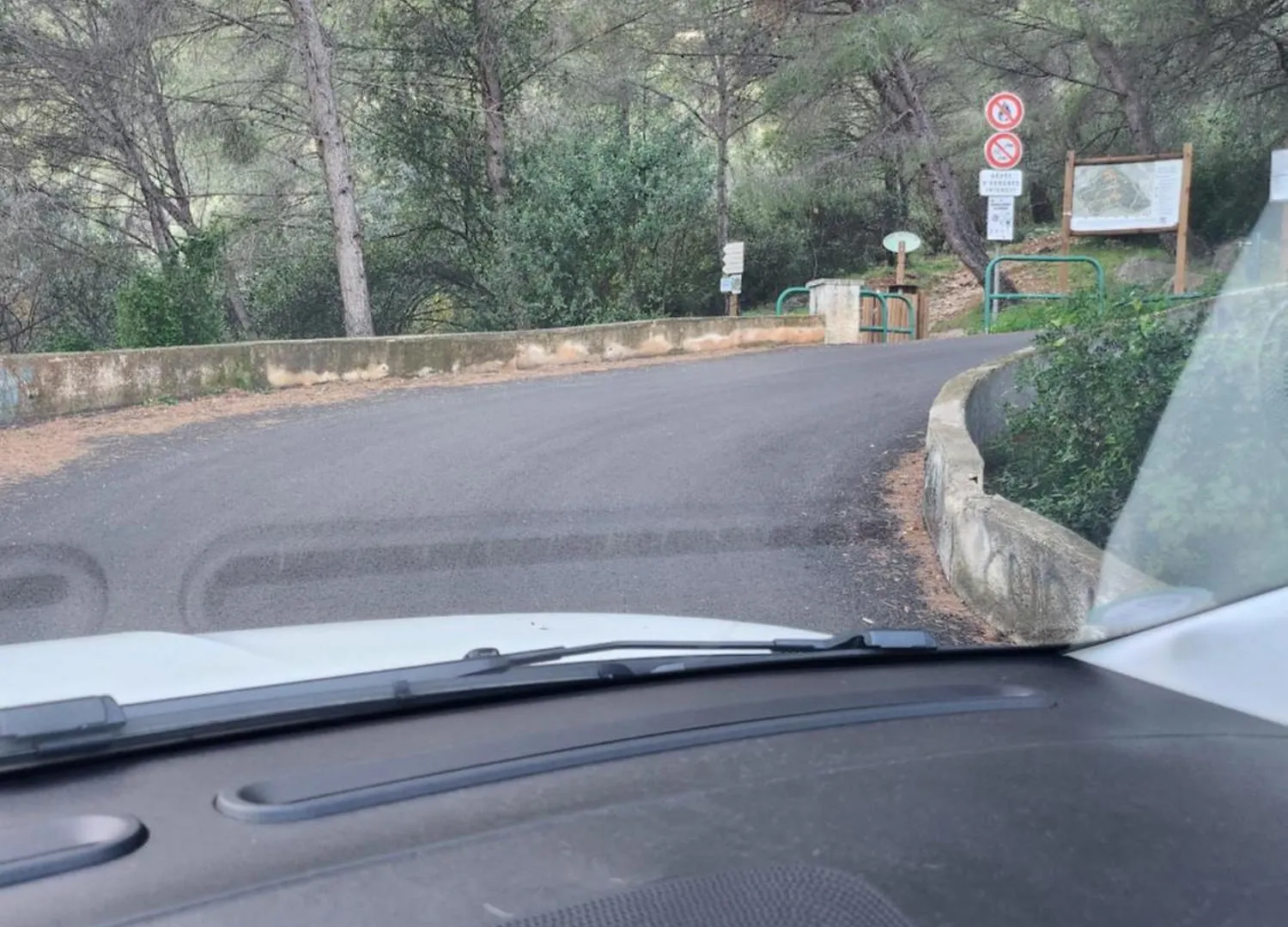 아파트 Le Mas D'Angeline, Vue Mer, Jardin Commun, Parking, Voiture Requise, 10 Min En Voiture De Monaco, Route Etroite, Pente Raide, Croisement Limite, Sea View, Shared Garden, Parking, Car Required, 10 Min Drive From Monaco, Narrow Steep Road, Limited Pass 보솔레이 프랑스